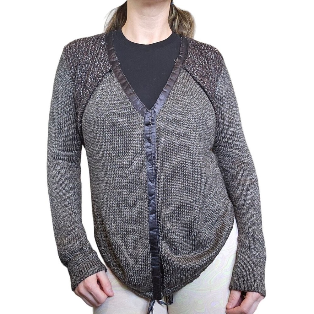 BKE Boutique The Buckle Small Brown Silver Knit Cardigan Snap Tie Metallic